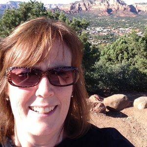 Meet your Posher, Christine